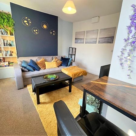 Winchester Retreat Appartement Buitenkant foto