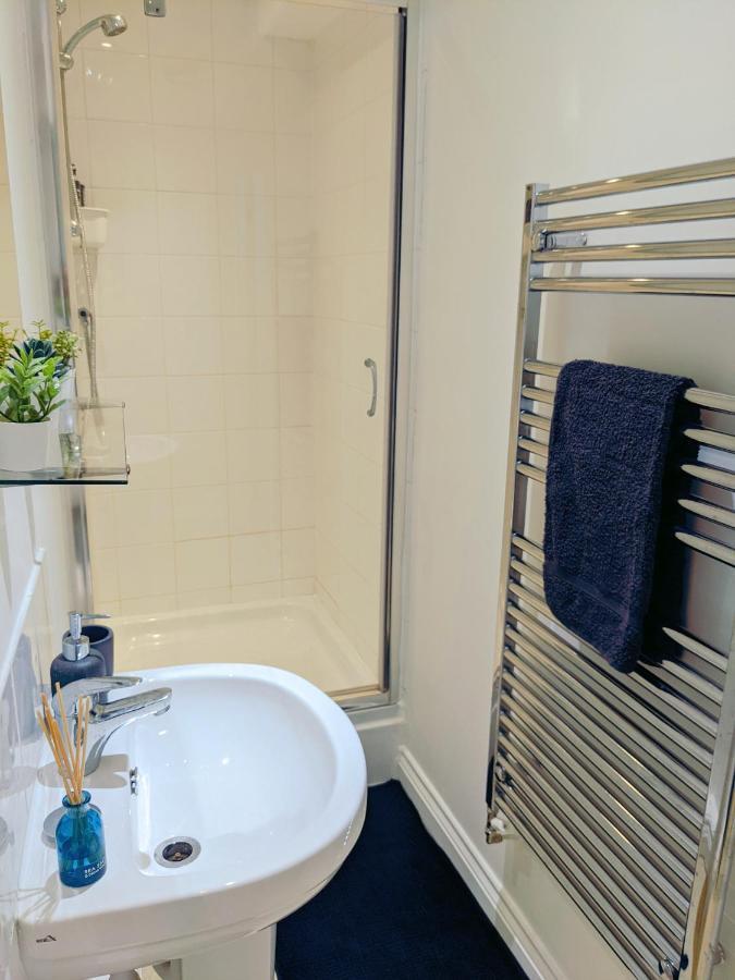 Winchester Retreat Appartement Buitenkant foto